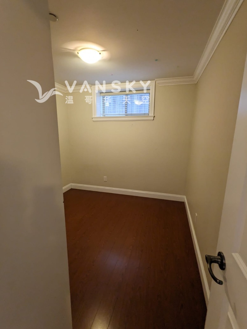 250208125610_WhatsApp Image 2025-02-07 at 17.49.26 1.jpeg